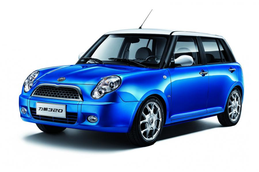 Lifan 320 mẫu xe nhái MINI Cooper. Thoáng nhìn qua, mọi người sẽ lầm tưởng đây là MINI Cooper