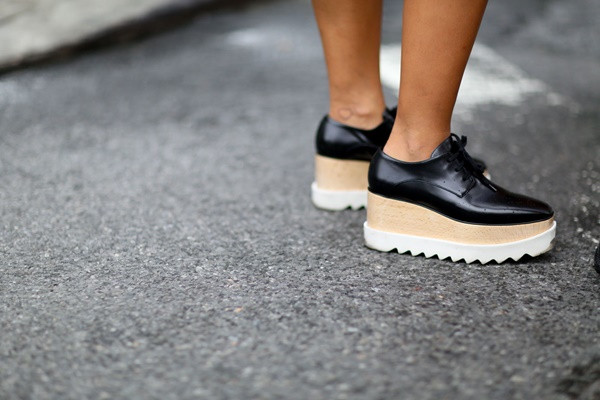 Giày Stella McCartney với thiết kế 'có một không hai.'