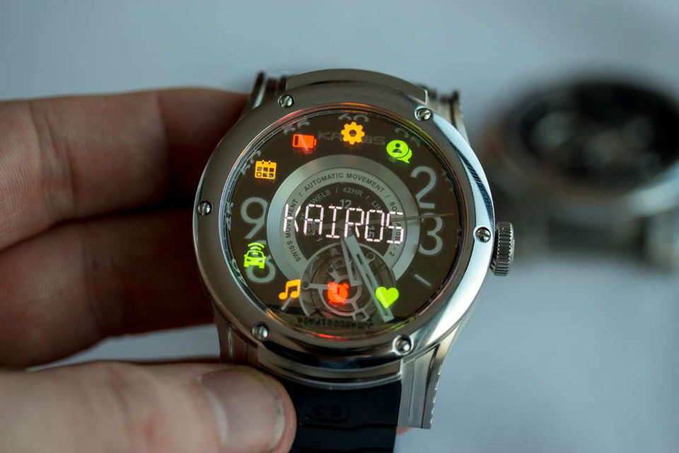 Chiếc đồng hồ Kairos Icon thông minh này có giá khoản 1.000 bảng. (Nguồn: Pocket-lint)