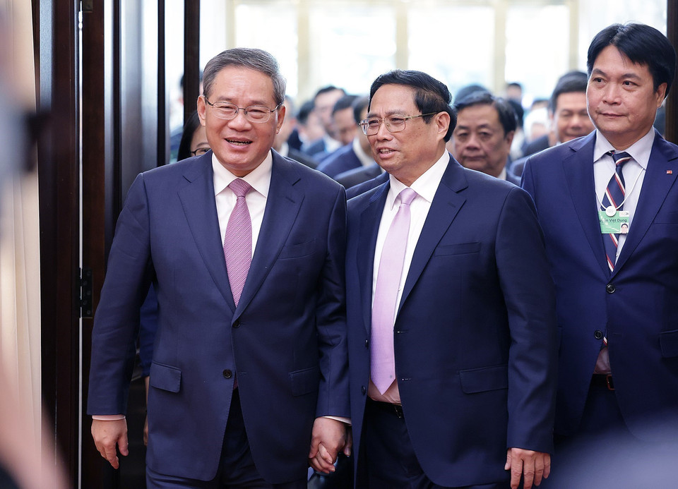 Thủ tướng Phạm Minh Chính hội đàm với Thủ tướng Lý Cường. (Ảnh: Dương Giang-TTXVN)