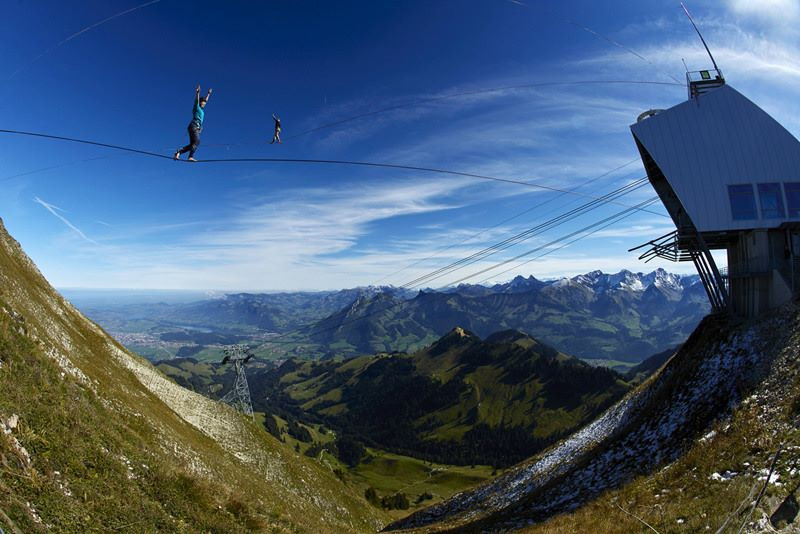 Những người tham gia sẽ có 4 đường đua với quãng đường dài khác nhau, từ 45m tới 495m. (Nguồn: CCTVNews)