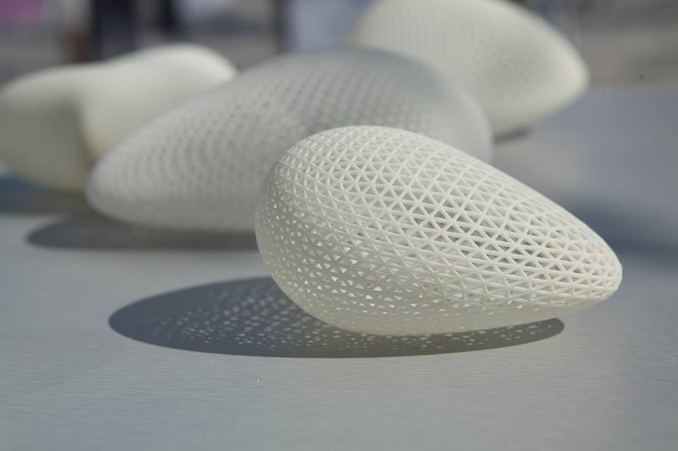 Nhiều tác phẩm nghệ thuật của các nghệ sỹ đến từ những trường đại học nổi tiếng ở Trung Quốc đã được trưng bày ở đây. (Nguồn: CCTVNews)