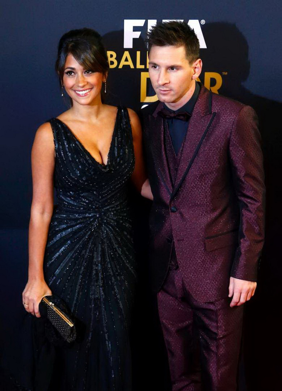 Lionel Messi và vợ Antonella Roccuzzo. (Nguồn: Reuters)