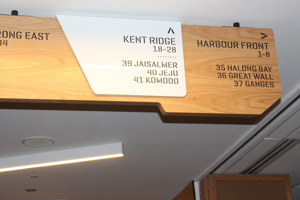 Điểm "khác biệt" ở Google là tên các phòng họp được đặt dựa trên những cái tên của địa phương hay của tất cả các địa danh trên thế giới và do các nhân viên đưa ra để bình chọn.(Ảnh: Mỹ Bình/Vietnam+) 