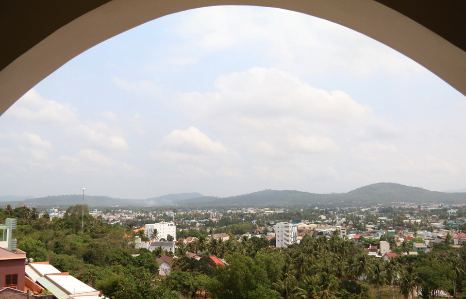 Toàn cảnh thị trấn Dương Đông (huyện Phú Quốc). (Ảnh: Bùi Trường Giang/TTXVN) 