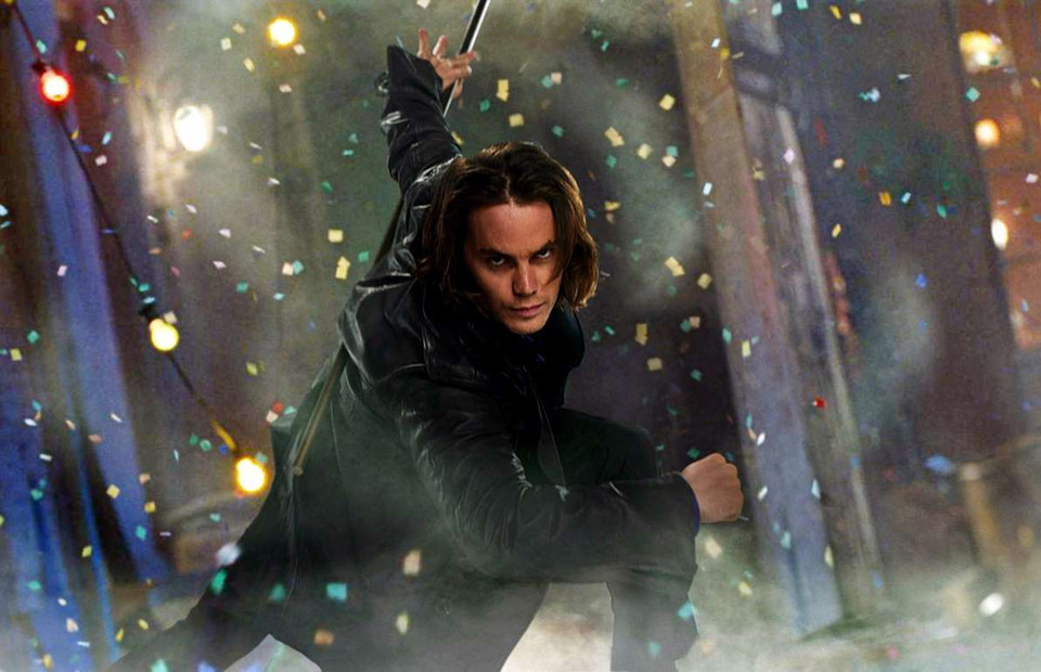 Gambit là một kiếm sỹ giỏi, Gambit có thể nói lưu loát cả tiếng Pháp và tiếng Anh. (Nguồn: Rex)