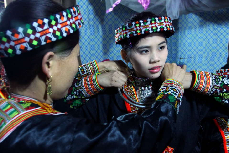 Lễ cưới là một trong những nét văn hóa truyền thống của người Dao đỏ ở Yên Bái, trong đó chứa đựng những giá trị về văn hóa, lịch sử. (Ảnh: Thế Duyệt/TTXVN)