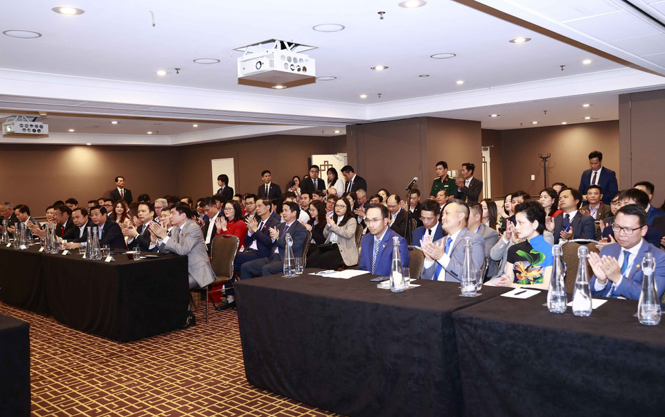 Đại biểu dự cuộc gặp. (Ảnh: Doãn Tấn/TTXVN)