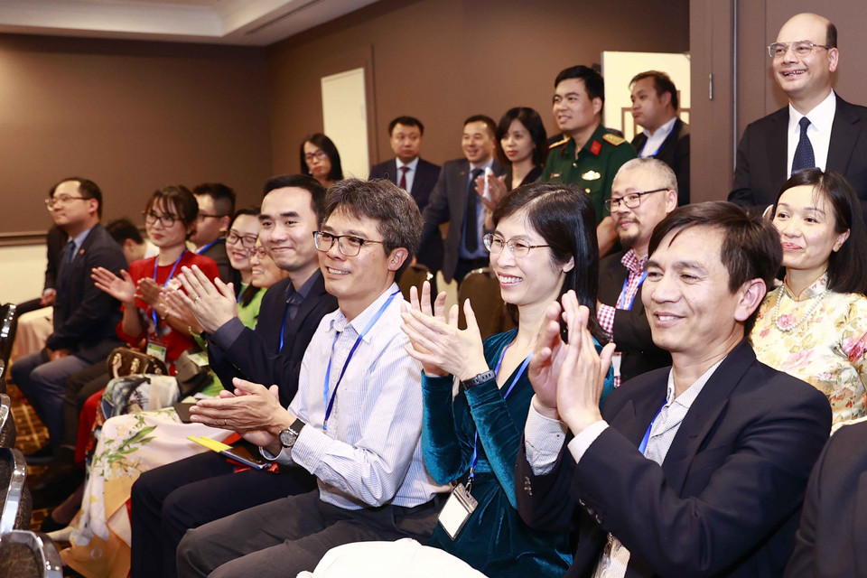 Đại biểu dự cuộc gặp. (Ảnh: Doãn Tấn/TTXVN)