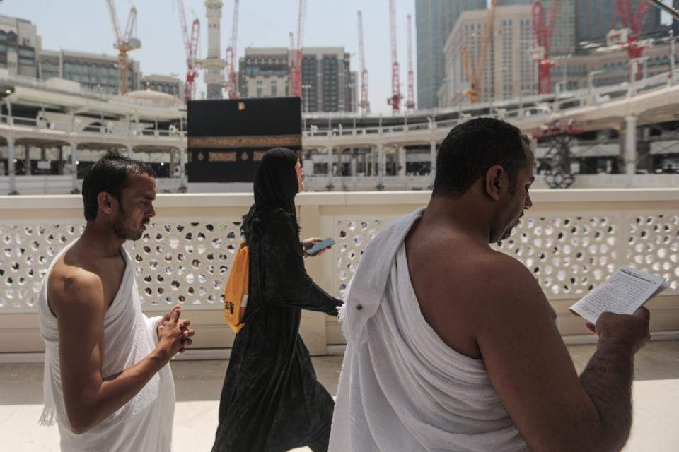 Người Hồi giáo hành hương về đất thánh Mecca. (Nguồn: AP)