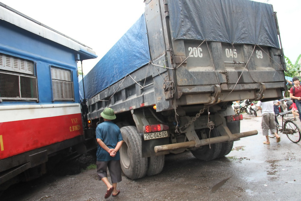 Hiện trường vụ tai nạn. (Nguồn: Thu Hằng/TTXVN)