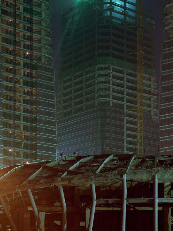 Mặc dù Caemmerer đến nhiều khu vực không được đảm bảo an ninh nhưng ông vẫn thấy an toàn khi ở đó. (Nguồn: CCTVNews)