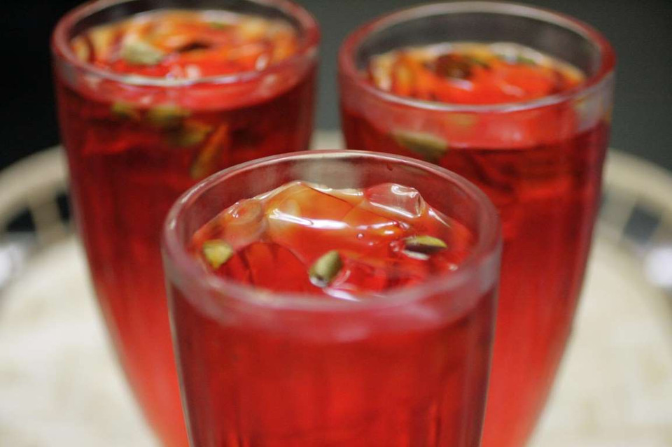 Hoa hồng và thảo quả. (Nguồn: Chef Vikas Khanna) 