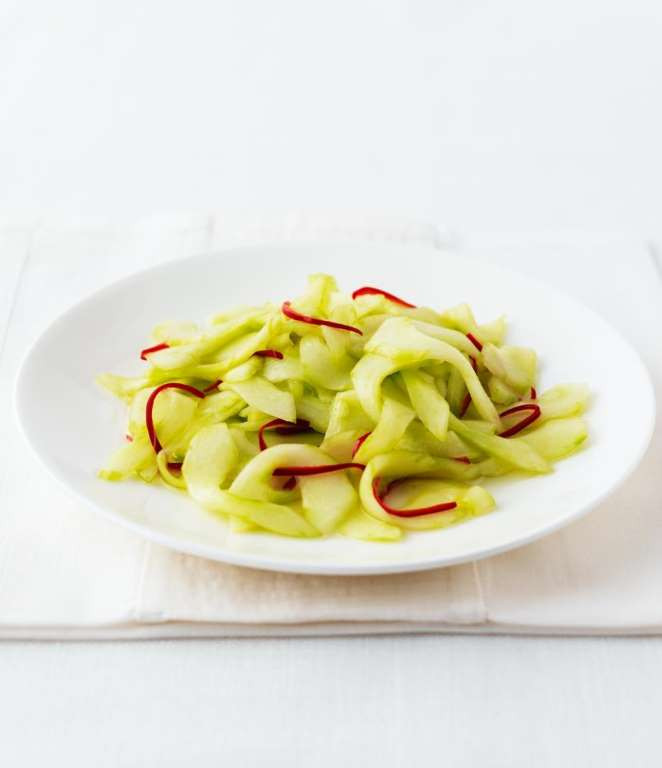 Salad Chiele dưa chuột. (Nguồn: The Illustrated )