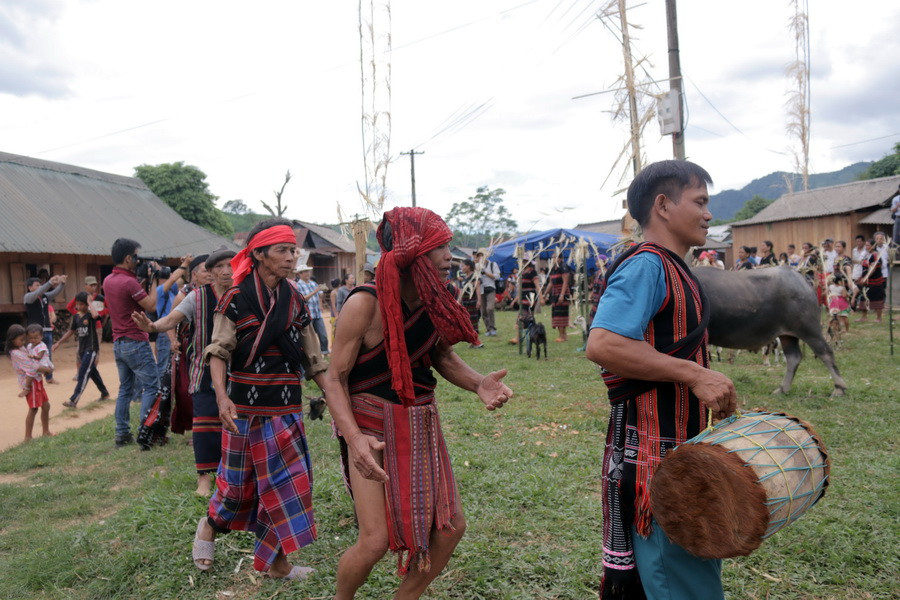 Từ ngày 8 -10/8, tại thôn A Đăng, xã Tà Rụt (huyện Đakrông, tỉnh Quảng Trị) diễn ra lễ hội Ariêuping - lễ hội truyền thống của đồng bào dân tộc Pakô trên dãy Trường Sơn. (Ảnh: Ảnh: Thanh Thủy/TTXVN)