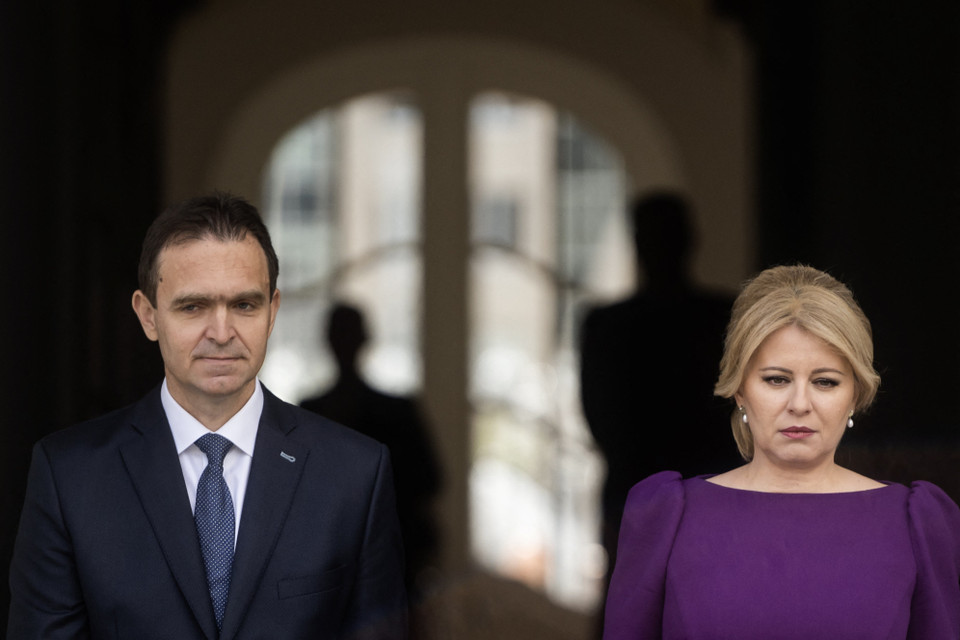 Ngày 15/6/2023, chính phủ của Thủ tướng Slovakia Ludovit Odor đã thất bại trong cuộc bỏ phiếu tín nhiệm tại Quốc hội khi chỉ nhận được 34 phiếu ủng hộ trong tổng số 136 nghị sỹ có mặt. (Ảnh: AFP/TTXVN)