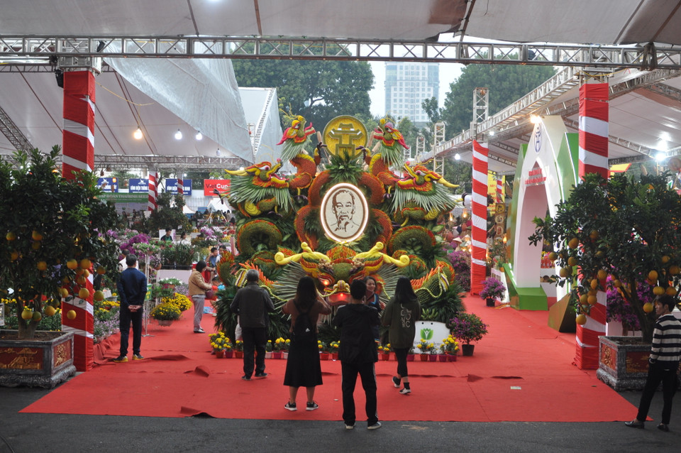  Không gian tiểu cảnh trang trí thu hút khách tham quan chụp ảnh tại festival. (Ảnh: Việt Đức/Vietnam+)