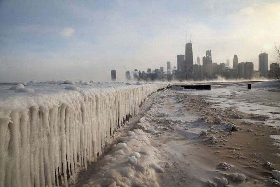 Hồ Michigan đông cứng khi nhiệt độ giảm mạnh. (Nguồn: Scott Olson/Getty Images)