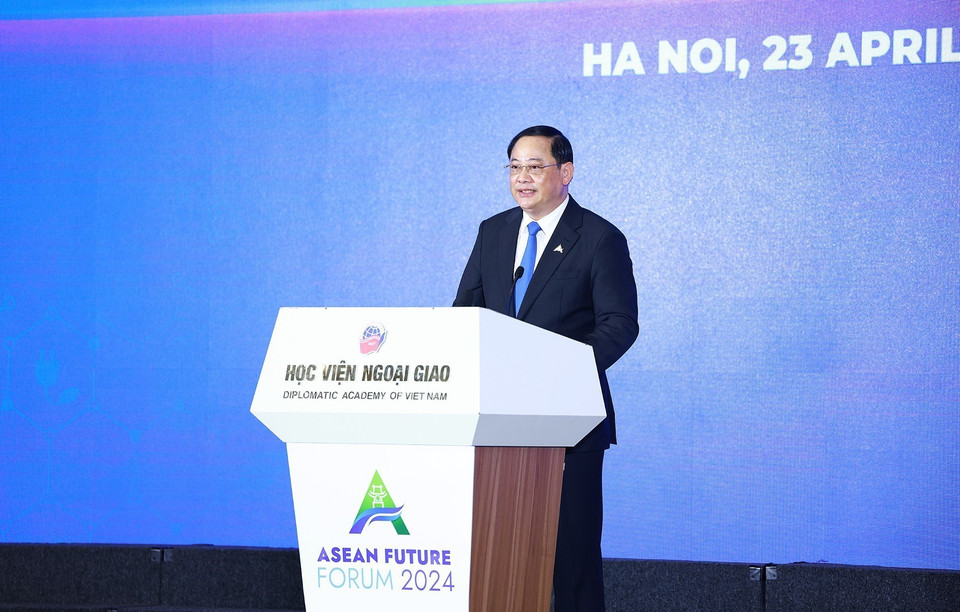 Thủ tướng Lào Sonexay Siphandone phát biểu tại Diễn đàn Tương lai ASEAN 2024. (Ảnh: Dương Giang/TTXVN)