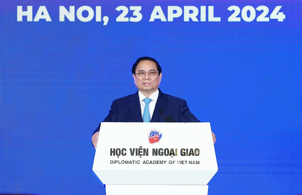Thủ tướng Phạm Minh Chính phát biểu tại Diễn đàn Tương lai ASEAN 2024. Diễn đàn có chủ đề "Xây dựng Cộng đồng ASEAN phát triển nhanh, bền vững, lấy người dân làm trung tâm." (Ảnh: Dương Giang/TTXVN)
