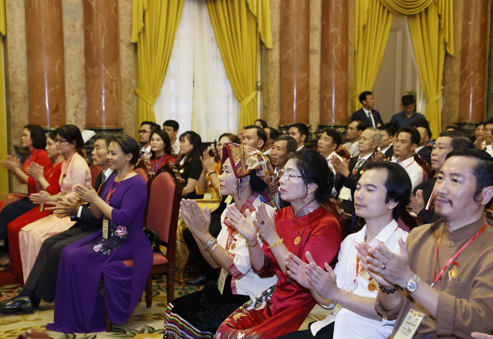 Các đại biểu tại buổi gặp mặt. (Ảnh: Thống Nhất/TTXVN)