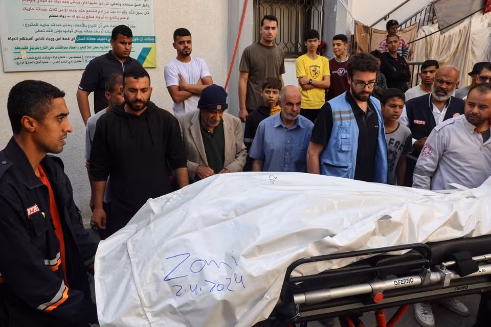 Ngày 1/4/2024, Israel tiến hành vụ không kích vào tòa nhà lãnh sự Iran ở Thủ đô Damascus của Syria, khiến chỉ huy cấp cao của lực lượng Quds thuộc Lực lượng Vệ binh Cách mạng Hồi giáo Iran (IRGC) cùng một số nhà ngoại giao thiệt mạng. (Ảnh: AFP/TTXVN)