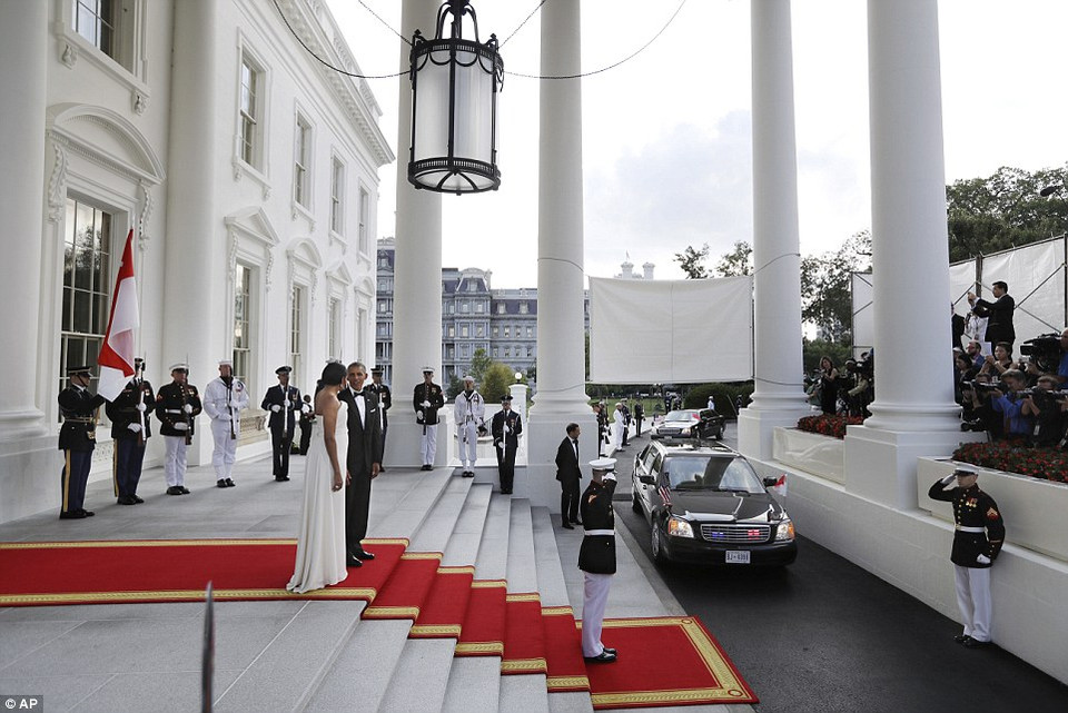 Singapore và Mỹ đang có mối quan hệ kinh tế và an ninh bền chặt khi có hơn 3.500 công ty Mỹ hoạt động ở quốc đảo sư tử. (Nguồn: Dailymail)