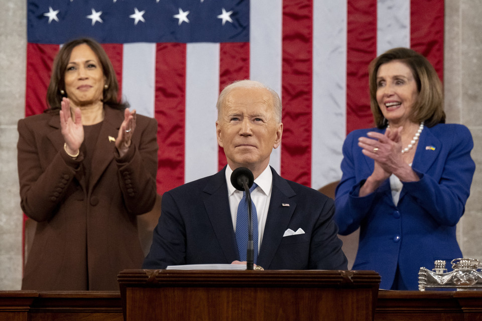 Ngày 1/3/2022, Tổng thống Mỹ Joe Biden đọc Thông điệp Liên bang 2022, đề ra những mục tiêu về tầm nhìn, phương hướng, chính sách đối nội, đối ngoại cho những năm tiếp theo trong nhiệm kỳ Tổng thống. (Ảnh: AFP/TTXVN)