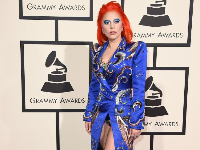 Lady Gaga vẫn tiếp tục gây sự chú ý với trang phục 'không giống ai.' (Nguồn: news.com.au)