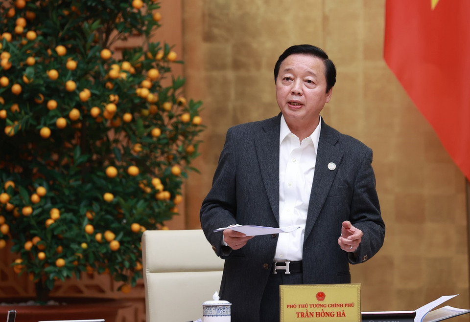 Phó Thủ tướng Trần Hồng Hà phát biểu tại phiên họp Thường trực Chính phủ để đánh giá tình hình Tết Nguyên đán Quý Mão và triển khai các nhiệm vụ trọng tâm sau Tết. (Ảnh: Dương Giang/TTXVN)