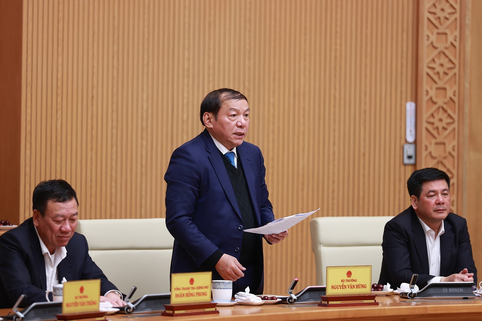 Bộ trưởng Bộ Văn hoá Thể thao và Du lịch Nguyễn Văn Hùng phát biểu tại phiên họp Thường trực Chính phủ để đánh giá tình hình Tết Nguyên đán Quý Mão và triển khai các nhiệm vụ trọng tâm sau Tết. (Ảnh: Dương Giang/TTXVN)