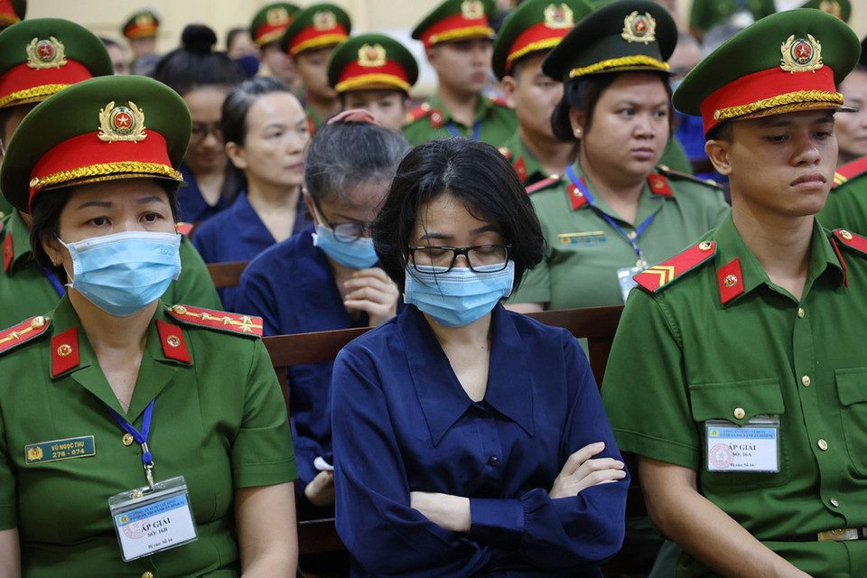 Các bị cáo tại phiên tòa xét xử sáng 19/9/2024. (Ảnh: Thanh Vũ/TTXVN)