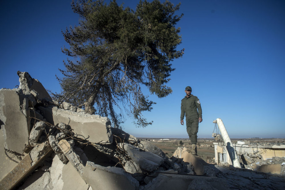 Cảnh tượng hoang tàn ở một ngôi làng Cơ đốc giáo thuộc tỉnh Al-Hasakah (Syria). (Nguồn: Sputniknews)