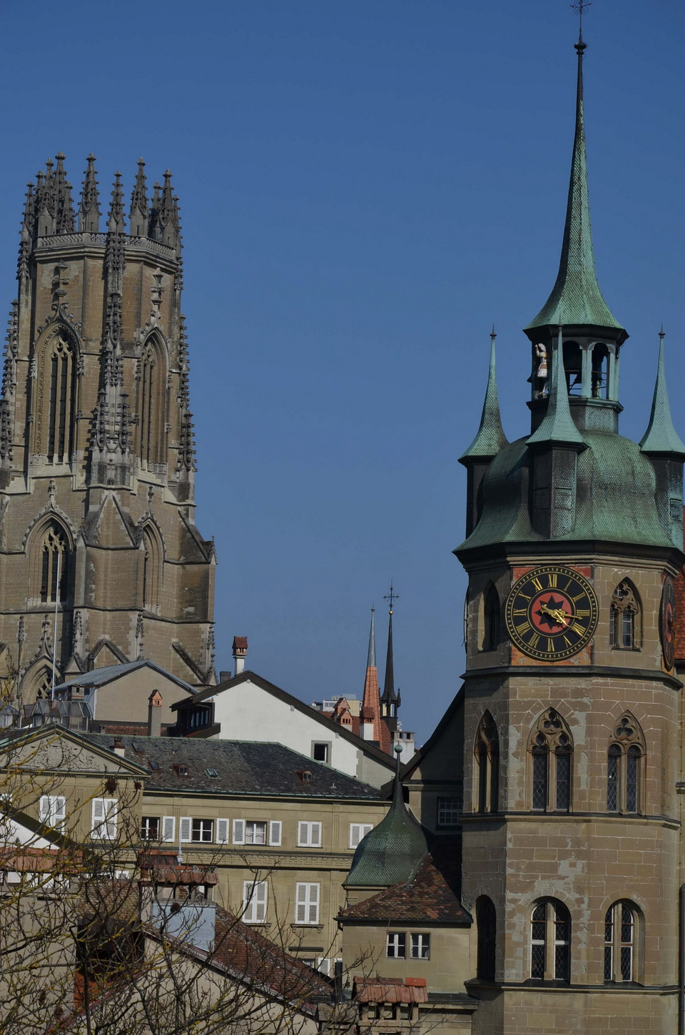 Khu vực tập trung nhiều kiến trúc Trung đại của Fribourg. (Ảnh: Hoàng Hoa/TTXVN)