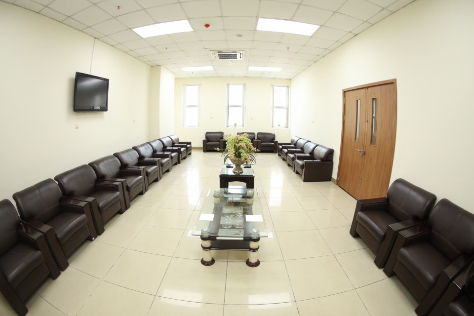 Phòng VIP tại Cung Điền kinh Hà Nội, nơi diễn ra nội dung thi đấu môn Đấu kiếm và Lễ bế mạc SEA Games 31. (Ảnh: Minh Quyết/TTXVN)