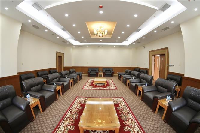 Phòng VIP tại Cung Điền kinh Hà Nội, nơi diễn ra nội dung thi đấu môn Đấu kiếm và Lễ bế mạc SEA Games 31. (Ảnh: Minh Quyết/TTXVN)