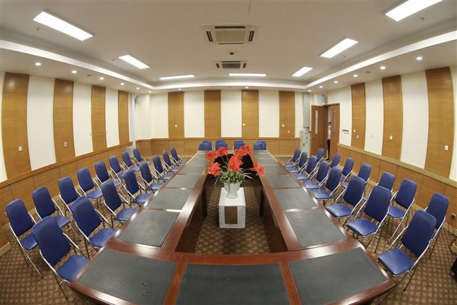 Phòng báo chí dành cho phóng viên trong nước và quốc tế tại Cung Điền kinh Hà Nội, nơi diễn ra nội dung thi đấu môn Đấu kiếm và Lễ bế mạc SEA Games 31. (Ảnh: Minh Quyết/TTXVN)