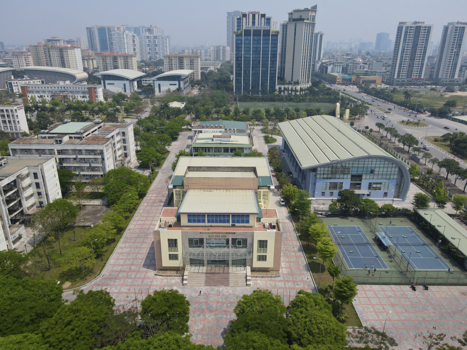 Nhà văn hoá của Trung tâm Huấn luyện và Thi đấu thể dục thể thao Hà Nội, nơi diễn ra hai môn thi đấu Cử tạ và Thể hình tại SEA Games 31. Đến nay, công tác chuẩn bị cơ sở vật chất, trang thiết bị đã cơ bản hoàn thành. (Ảnh: Minh Quyết/TTXVN)