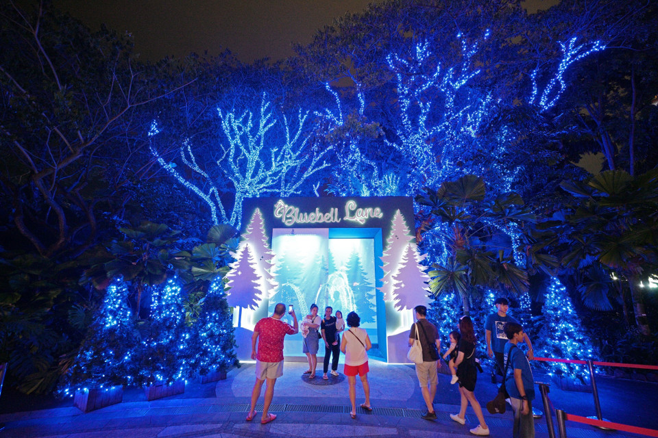 Trang hoàng rực rỡ đón Giáng sinh tại Singapore. (Ảnh: THX/TTXVN)