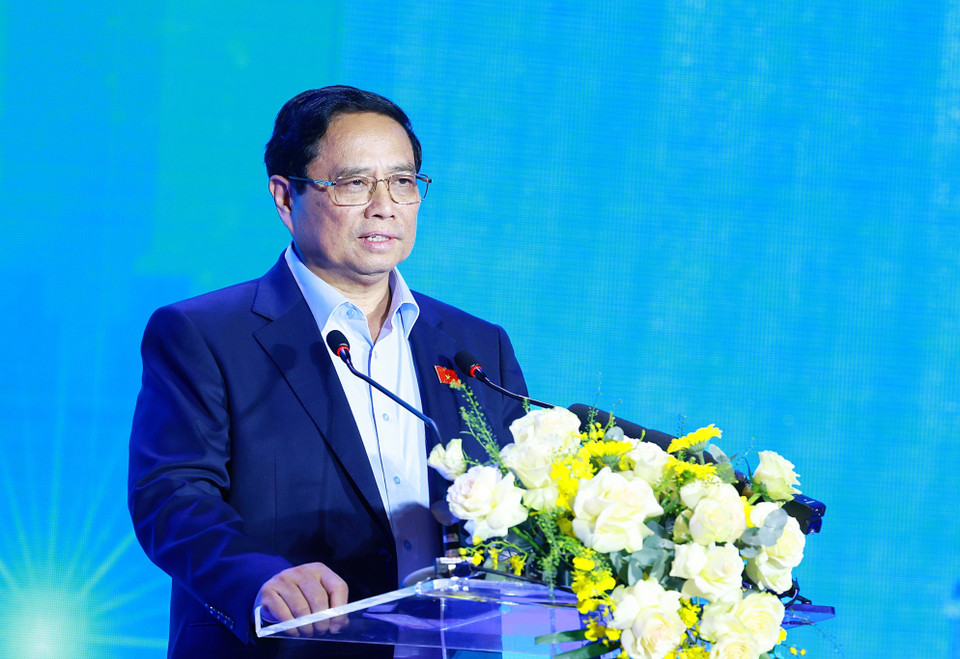 Thủ tướng Phạm Minh Chính phát biểu tại Hội nghị sơ kết sáu tháng thực hiện Đề án 06 của thành phố Hà Nội. (Ảnh: Dương Giang/TTXVN)