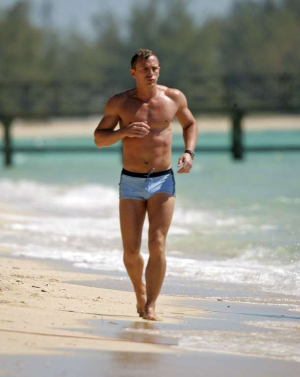 Daniel Craig tập luyện chăm chỉ để vào vai James Bond. (Nguồn: Corbis)