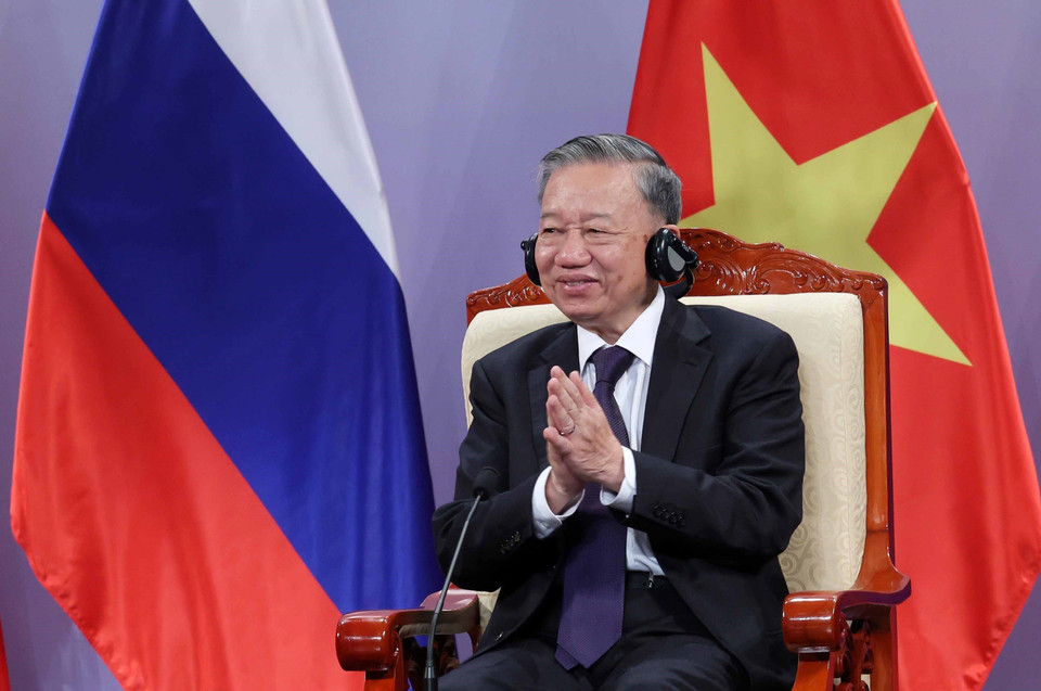 Chủ tịch nước Tô Lâm tại buổi gặp gỡ lãnh đạo Hội Hữu nghị Việt-Nga và các thế hệ cựu sinh viên Việt Nam học tại Nga. (Ảnh: Nhan Sáng/TTXVN)