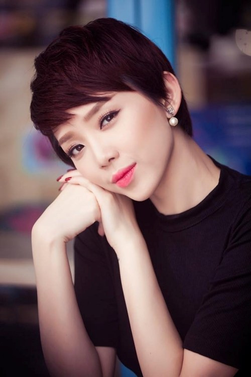 Tóc pixie của Tiên khiến cô trở thành hình mẫu lý tưởng mà các cô gái trẻ hướng đến. 