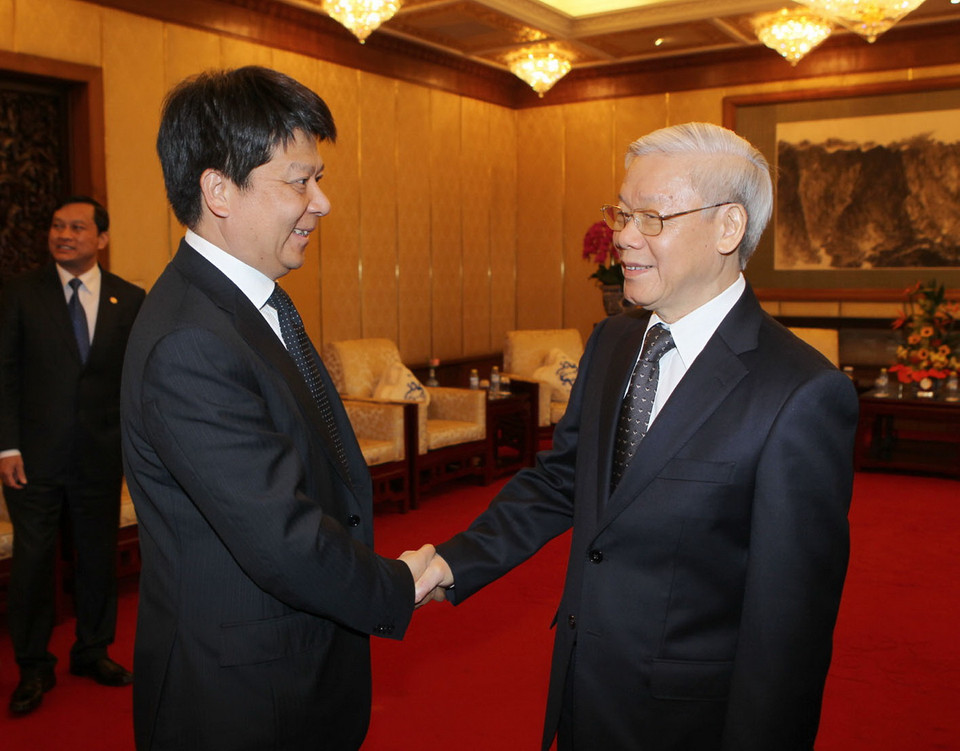 Tổng Bí thư Nguyễn Phú Trọng tiếp lãnh đạo Tập đoàn Huawei đến chào. (Ảnh: Trí Dũng/TTXVN) 