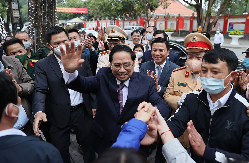 Thủ tướng Phạm Minh Chính với nhân dân tỉnh Thanh Hóa. (Ảnh: Dương Giang/TTXVN)