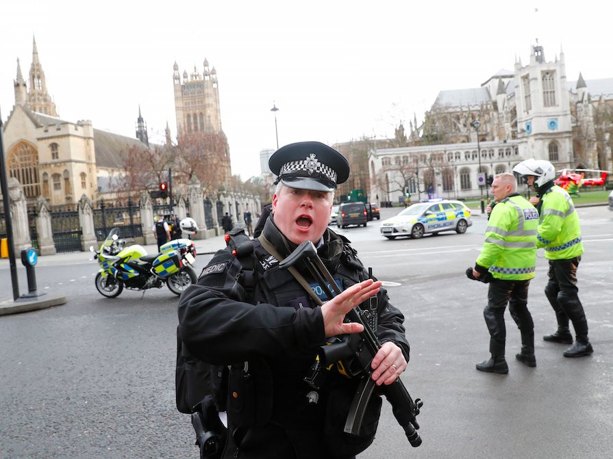 Đến 6 giờ 30 phút chiều 23/3 (giờ Anh), cảnh sát vẫn chưa xác nhận rằng vụ tấn công đã xảy ra. (Nguồn: Reuters)