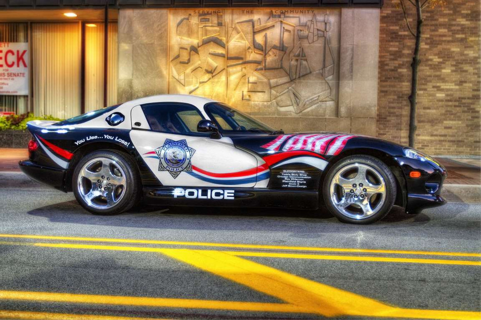Dodge Viper ở Mỹ đạt vận tốc tối đa 290km mỗi giờ. (nguồn: Getty Images)