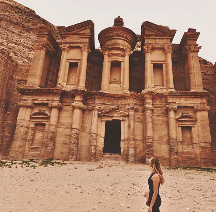 (Nguồn: boredpanda)