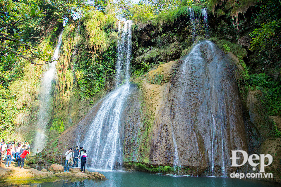 Hay thác Dải Yếm thơ mộng.