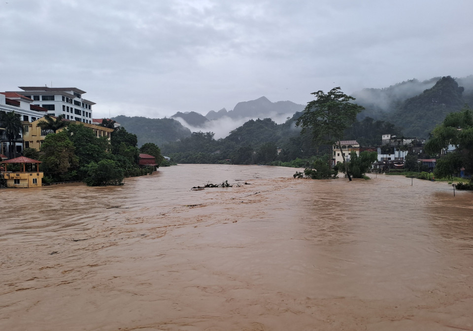 Ngày 10/6, trên địa bàn tỉnh Hà Giang có mưa to, nước thượng nguồn đổ về lớn khiến nhiều địa phương bị ngập úng. (Ảnh: Đức Thọ/TTXVN)